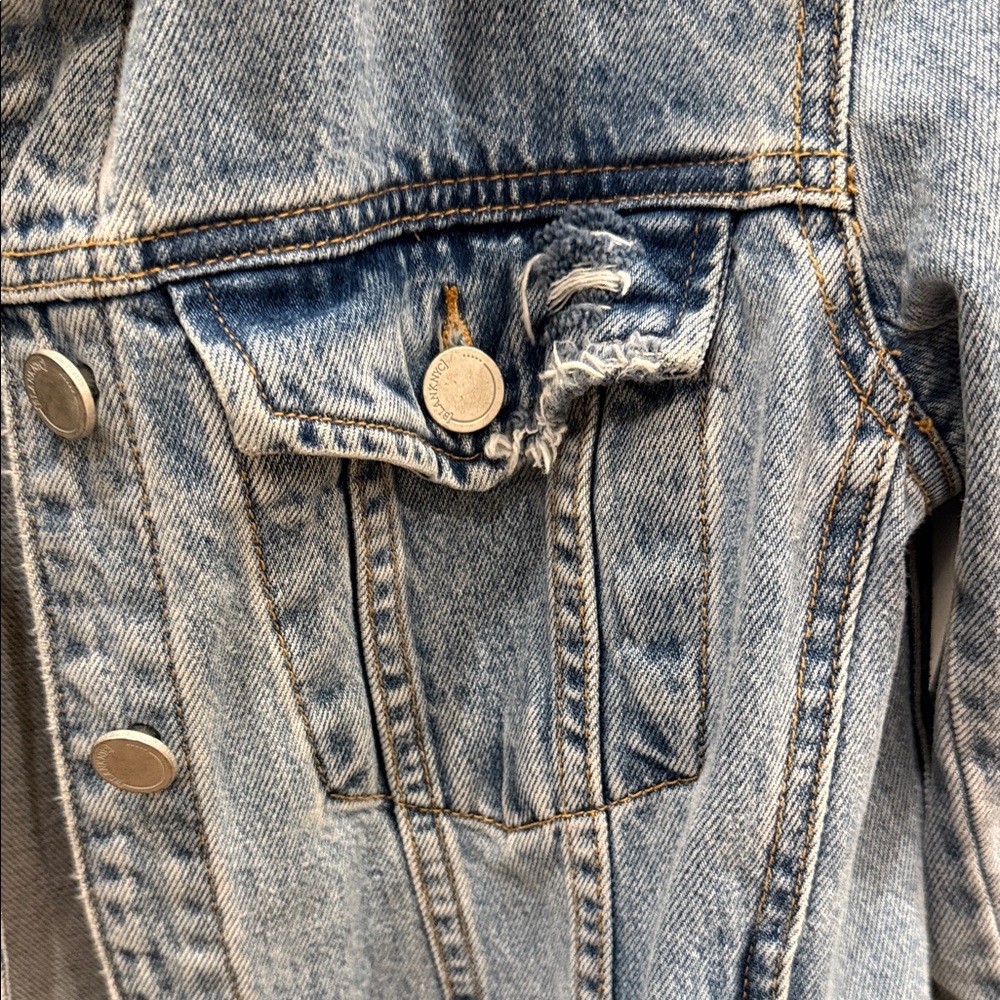 Blank NYC oversized  Blue Denim Jacket - Picture 3 of 7